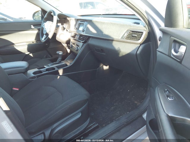 KNAGT4L38G5110873 KIA Optima Lx