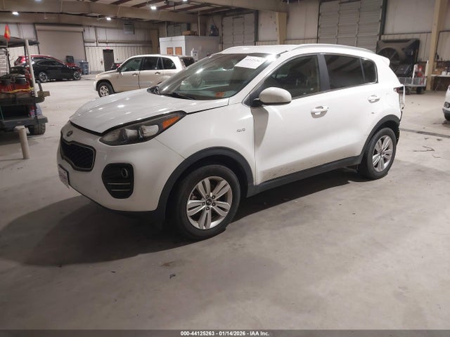 44125263 :رقم المزاد ، KNDPMCACXJ7408088 vin ، 2018 Kia Sportage Lx مزاد بيع