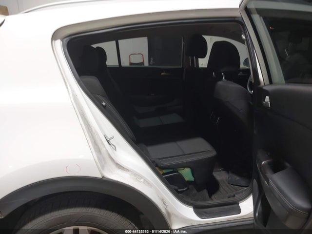 44125263 :رقم المزاد ، KNDPMCACXJ7408088 vin ، 2018 Kia Sportage Lx مزاد بيع