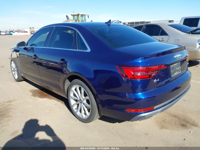 Audi A4 40 Premium/40 Titanium Premium 2019 WAUGMAF4XKN001078 Image 3