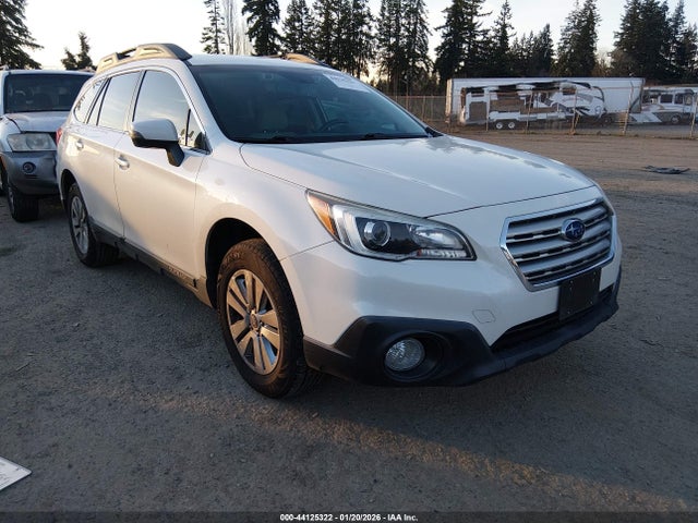 Subaru Outback 2.5i Premium 2015 4S4BSBFC5F3258727 zdjęcie główne