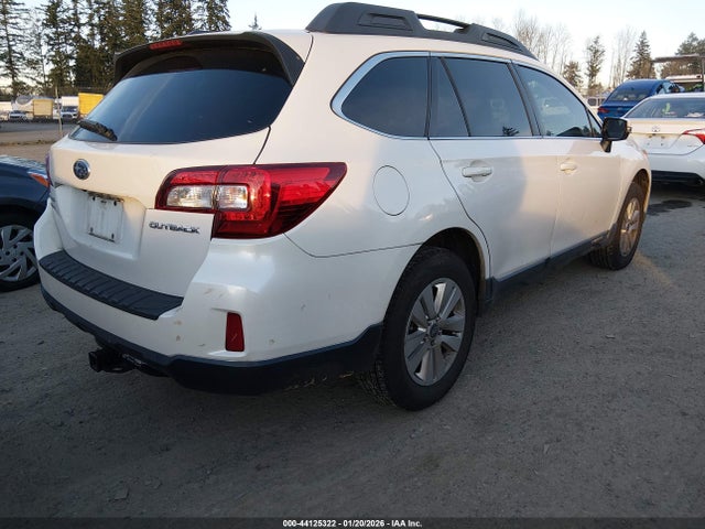 Subaru Outback 2.5i Premium 2015 4S4BSBFC5F3258727 Image 4