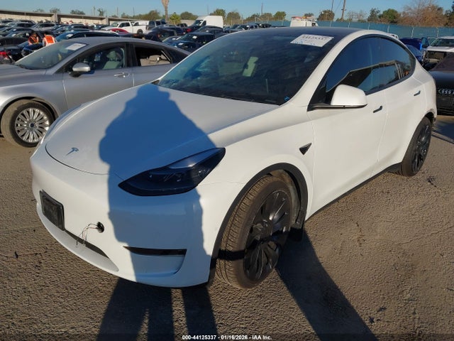 7SAYGDEF0NF490034 Tesla Model Y Performance Dual Motor All-wheel Drive