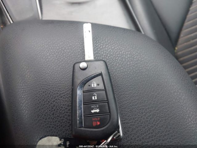 2021 TOYOTA CAMRY 4T1G11AK1MU482909 Photo 10