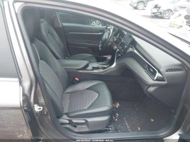 2021 TOYOTA CAMRY 4T1G11AK1MU482909 Photo 4