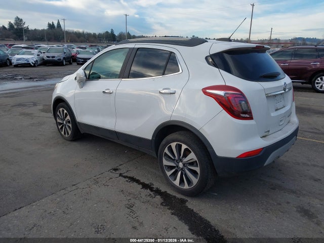 2020 BUICK ENCORE KL4CJCSB1LB041511 Photo 2