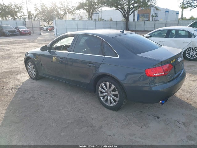 2010 AUDI A4 WAUEFAFL9AN038422 Photo 2
