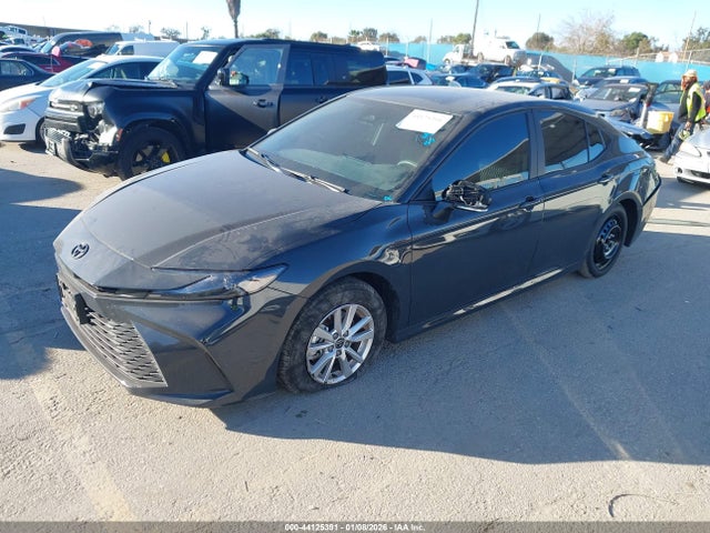 Toyota CAMRY LE 2025 4T1DAACK9SU097157 Image 2