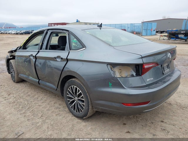 2021 Volkswagen Jetta 1.4t R-line/1.4t S მანქანა იყიდება აუქციონზე, vin: 3VWN57BU2MM041357, აუქციონის ნომერი: 44125393