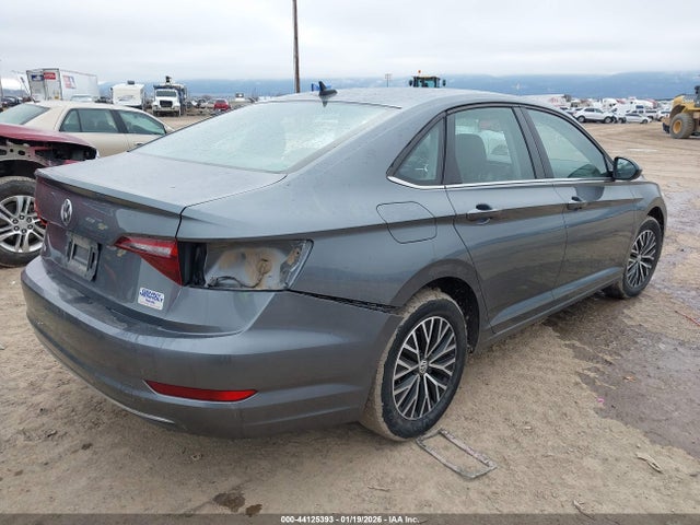 2021 Volkswagen Jetta 1.4t R-line/1.4t S მანქანა იყიდება აუქციონზე, vin: 3VWN57BU2MM041357, აუქციონის ნომერი: 44125393