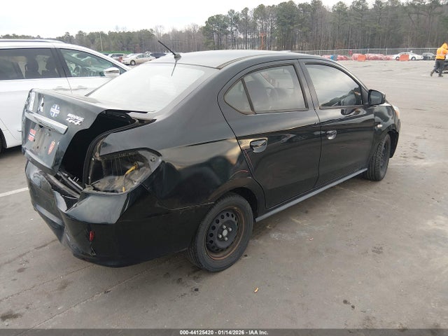 2019 MITSUBISHI MIRAGE G4 ML32F3FJ6KHF18231 Photo 3