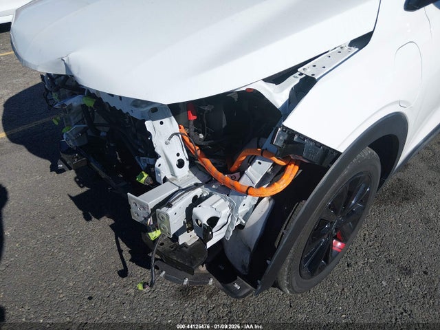1G1FZ6S01P4118828 Chevrolet Bolt Euv Fwd Premier