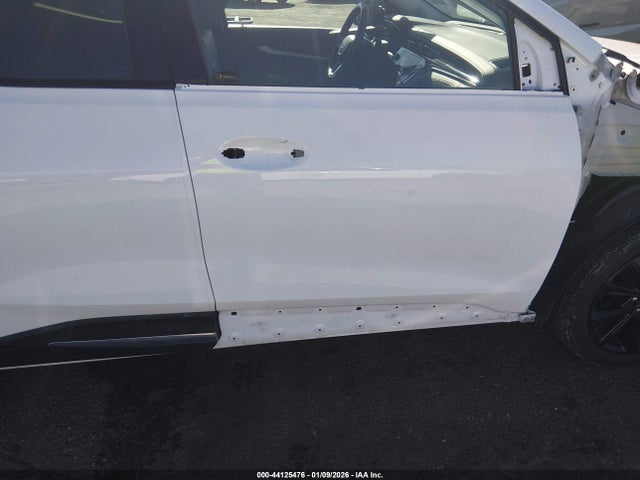 1G1FZ6S01P4118828 Chevrolet Bolt Euv Fwd Premier