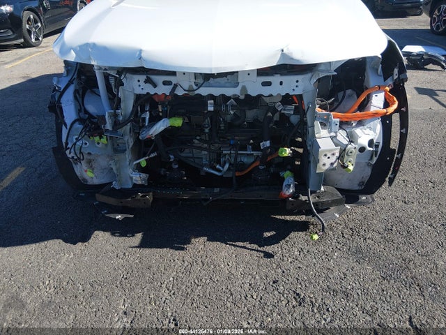 1G1FZ6S01P4118828 Chevrolet Bolt Euv Fwd Premier