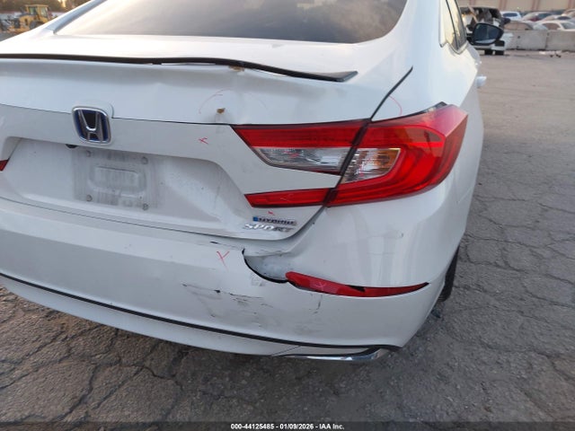 1HGCV3F21NA031866 Honda Accord Hybrid Sport