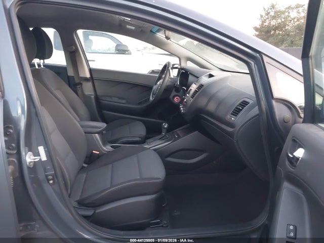 KNAFX4A62G5441624 KIA FORTE LX