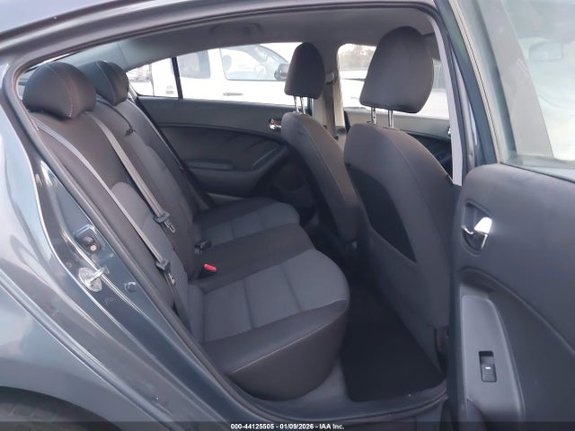 KNAFX4A62G5441624 KIA FORTE LX