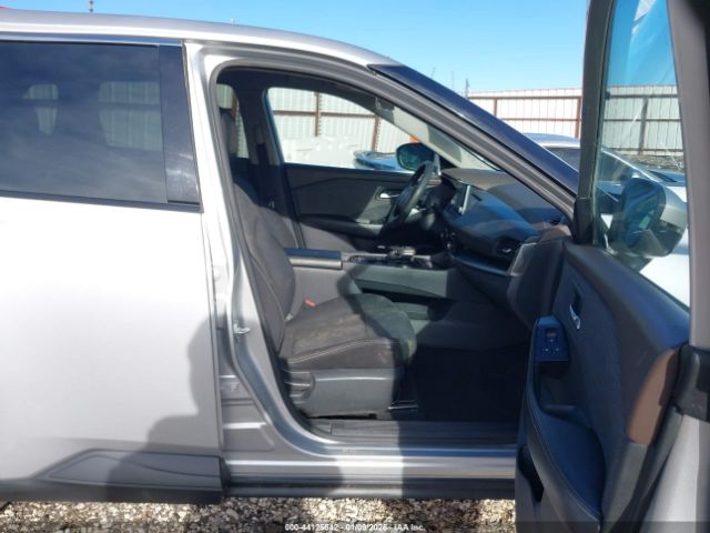 2021 NISSAN ROGUE 5N1AT3BB4MC719845 Photo 4