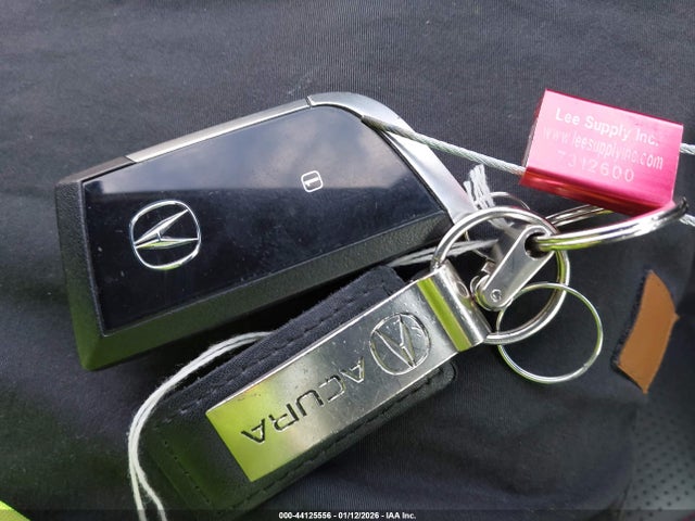 44125556 :رقم المزاد ، 5J8YE1H91SL014571 vin ، 2025 Acura Mdx A-spec Advance Package مزاد بيع