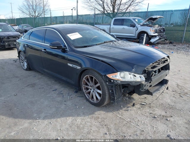 2012 JAGUAR XJ SAJWA2GB8CLV38105