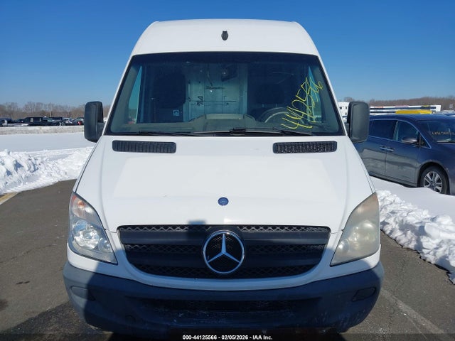 2011 Mercedes-benz Sprinter 2500 High Roof მანქანა იყიდება აუქციონზე, vin: WD3PE8CB2B5580394, აუქციონის ნომერი: 44125566