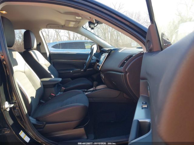 2025 MITSUBISHI OUTLANDER SPORT JA4ARUAU0SU008513 Photo 4