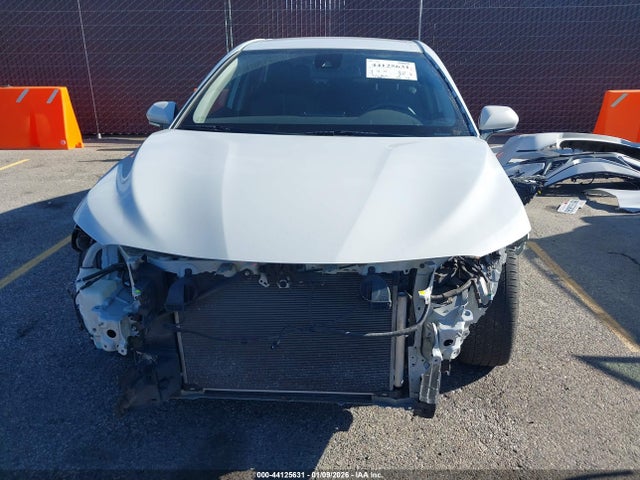 4T1G11AK9NU039439 Toyota CAMRY SE