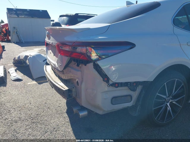 4T1G11AK9NU039439 Toyota CAMRY SE