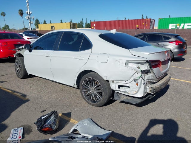 4T1G11AK9NU039439 Toyota CAMRY SE