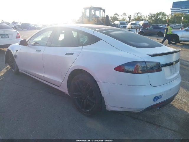 2016 TESLA MODEL S 5YJSA1E28GF131436 Photo 2