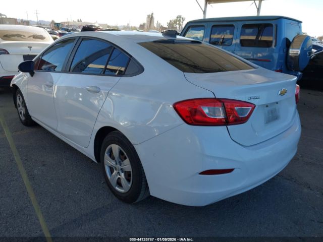 2017 CHEVROLET CRUZE 1G1BC5SM3H7281560 Photo 2