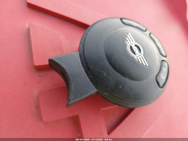 2007 MINI COOPER S WMWMF73517TT86529 Photo 10