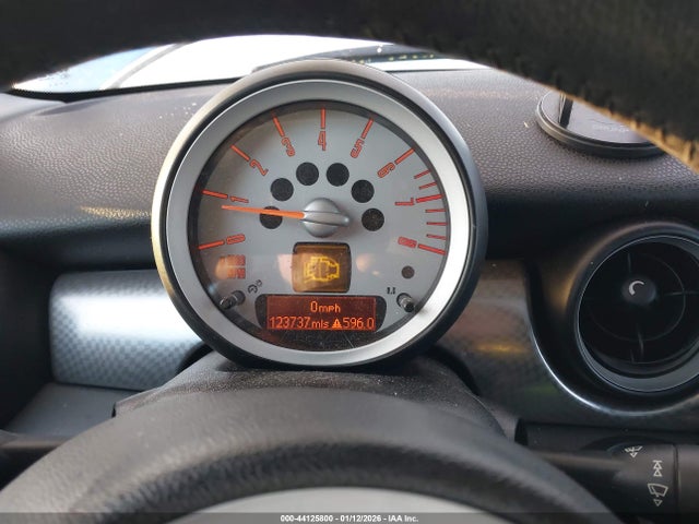 2007 MINI COOPER S WMWMF73517TT86529 Photo 6