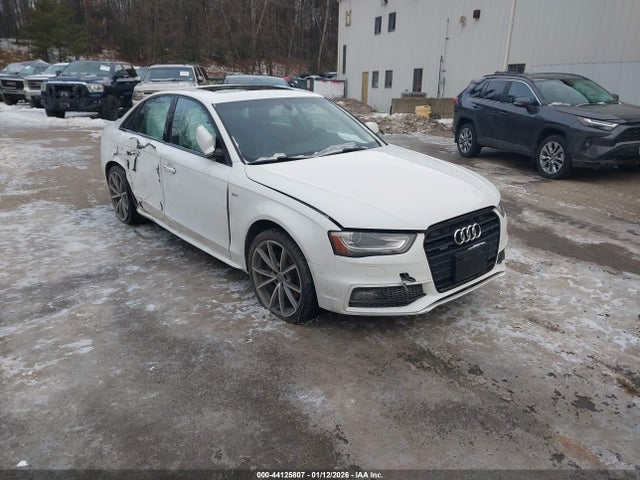2016 AUDI A4 WAUBFAFL5GN014940 Photo 0