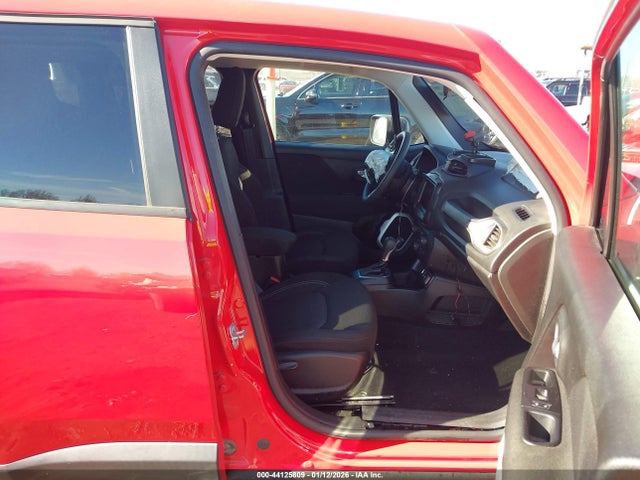 2021 JEEP RENEGADE ZACNJCAB8MPM38413 Photo 4