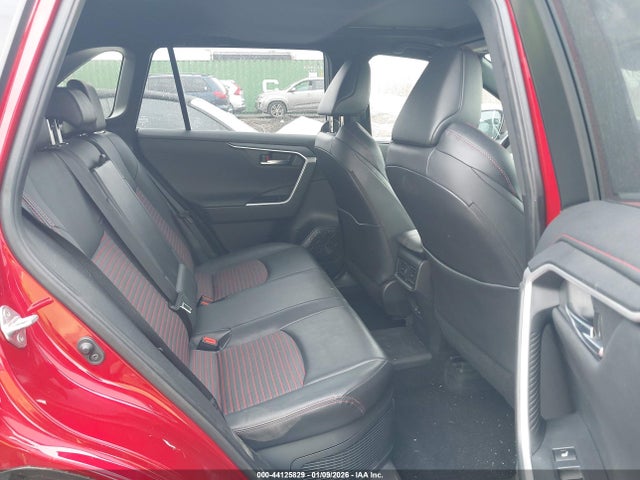2023 TOYOTA RAV4 PRIME JTMEB3FV1PD164929 Photo 7