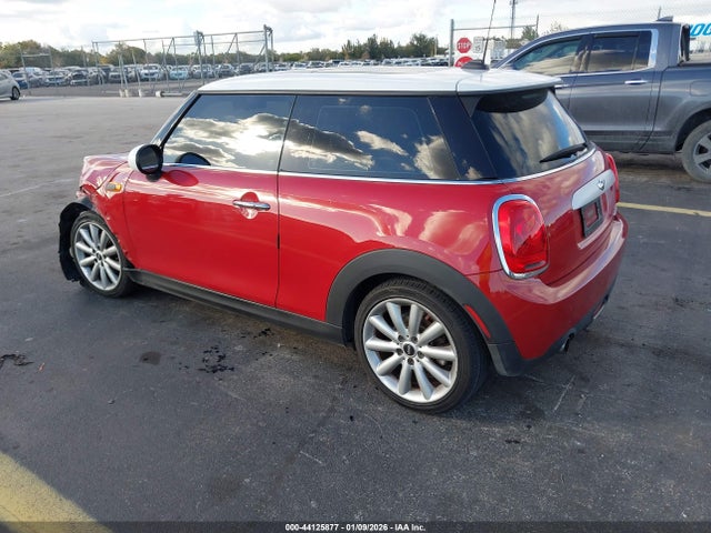 2015 MINI HARDTOP WMWXM5C56F3A57768 Photo 2
