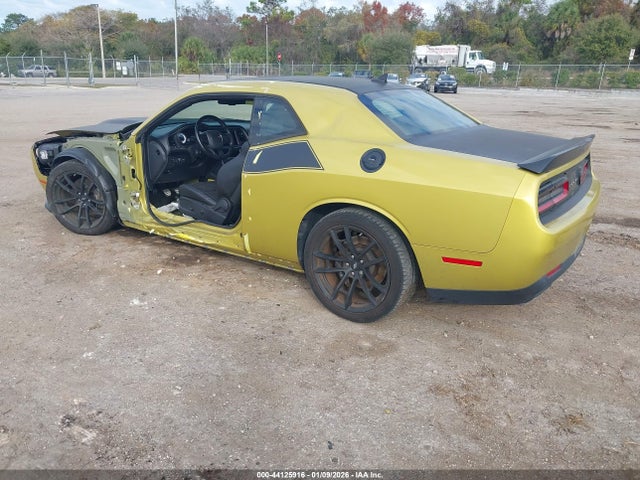 2021 DODGE CHALLENGER 2C3CDZFJXMH617711 Photo 2