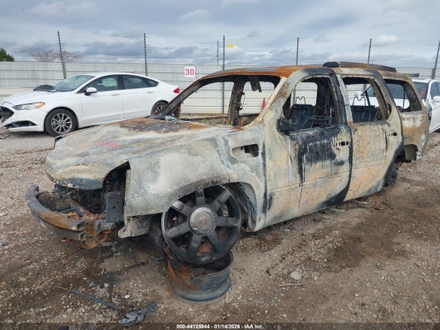 2014 CADILLAC ESCALADE 1GYS3BEF2ER157552 Photo 1