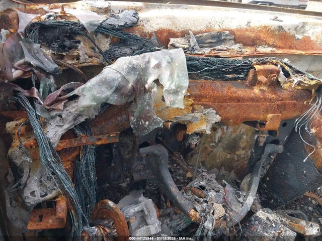 2014 CADILLAC ESCALADE 1GYS3BEF2ER157552 Photo 6