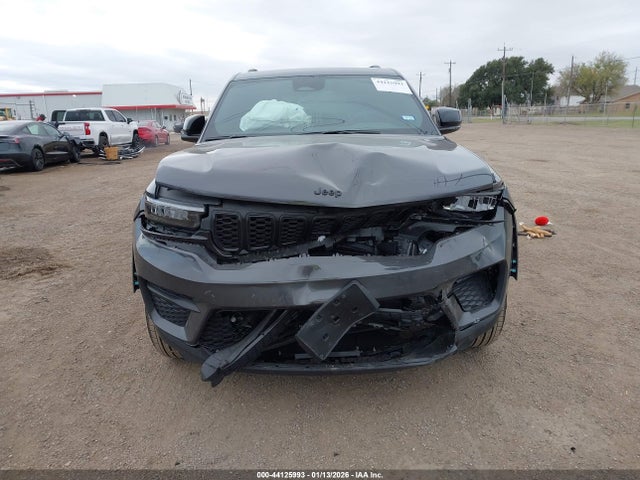 2025 JEEP GRAND CHEROKEE 1C4RJGAG6S8767834 Photo 5