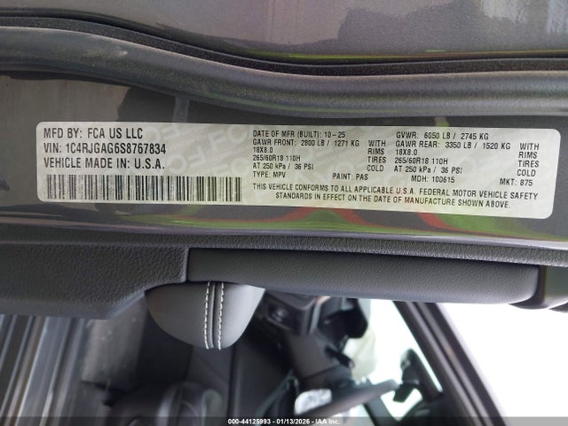 2025 JEEP GRAND CHEROKEE 1C4RJGAG6S8767834 Photo 8