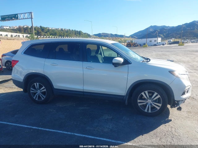 5FNYF6H3XJB069042 Honda Pilot Ex