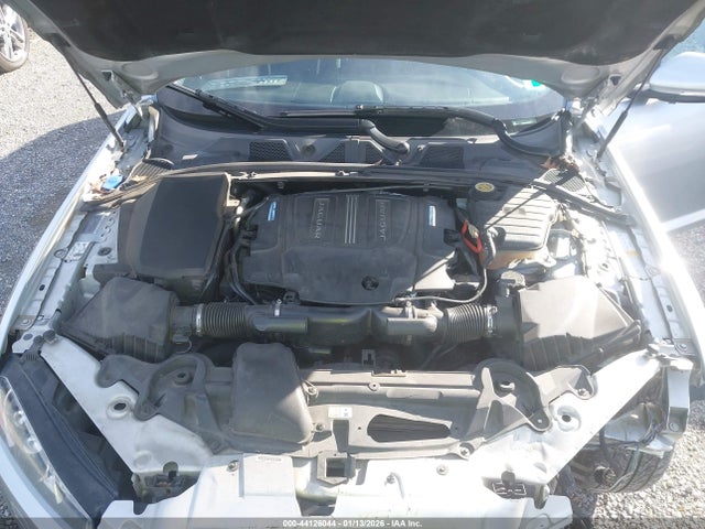 2015 JAGUAR XF SAJWJ0FF5F8U52816 Photo 9