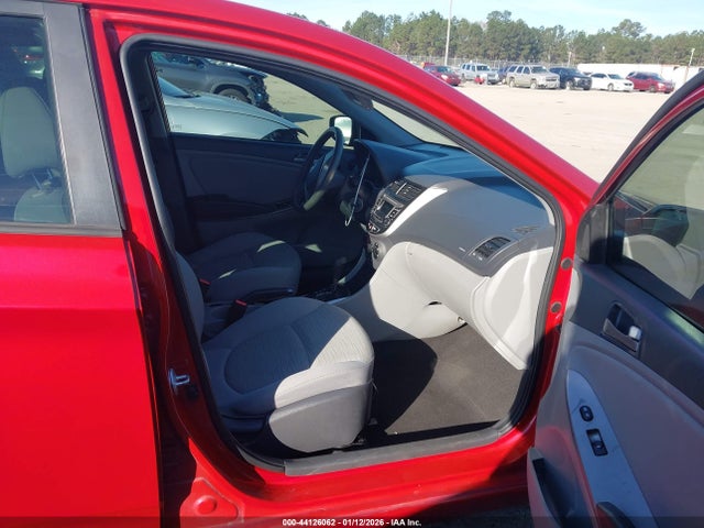 KMHCT4AE3HU380800 Hyundai ACCENT SE