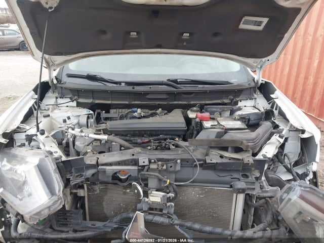 Nissan ROGUE S 2018 5N1AT2MT3JC713630 Image 10
