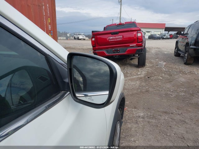 Nissan ROGUE S 2018 5N1AT2MT3JC713630 Image 5