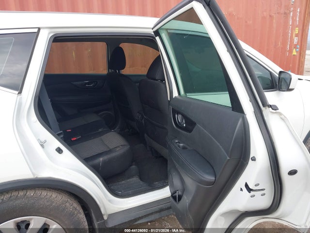 Nissan ROGUE S 2018 5N1AT2MT3JC713630 Image 8