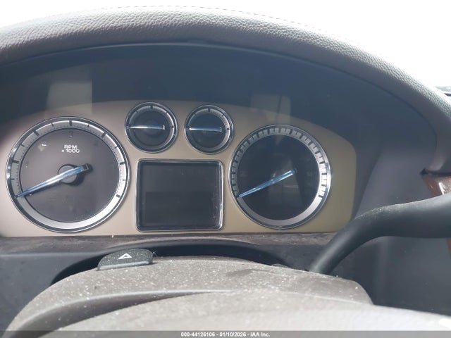 Продаж на аукціоні авто 2014 Cadillac Escalade Esv Platinum Edition, vin: 1GYS4KEF6ER160760, номер лоту: 44126106