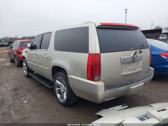 2014 CADILLAC ESCALADE ESV 1GYS4KEF6ER160760 Photo 2